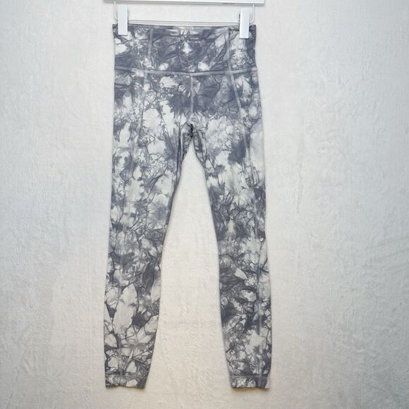 ATHLETA Salutation Tie Dye Ankle 7/8 Leggings Stash Pocket Gray White Sz XS - Picture 3 of 11